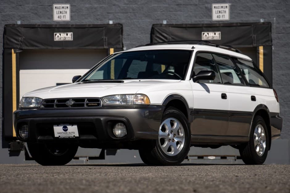 1998 Subaru Legacy sold for $6,900