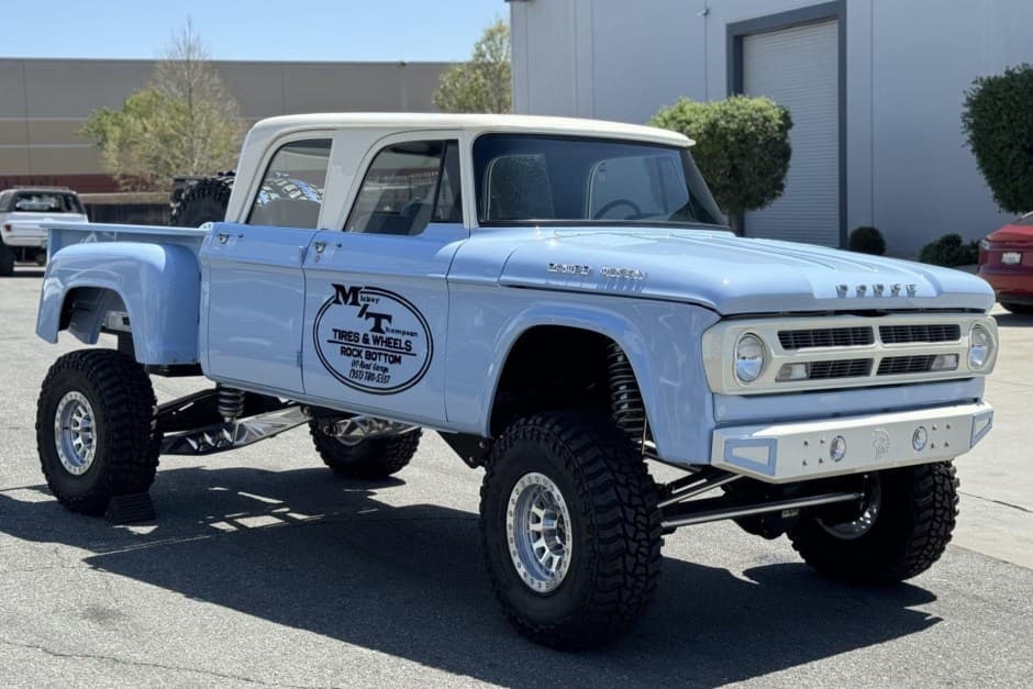 1968 Dodge Power Wagon sold for $152,000