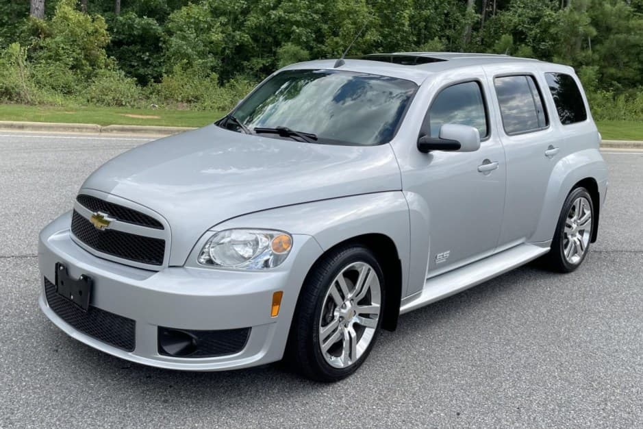 2010 Chevrolet HHR sold for $18,250