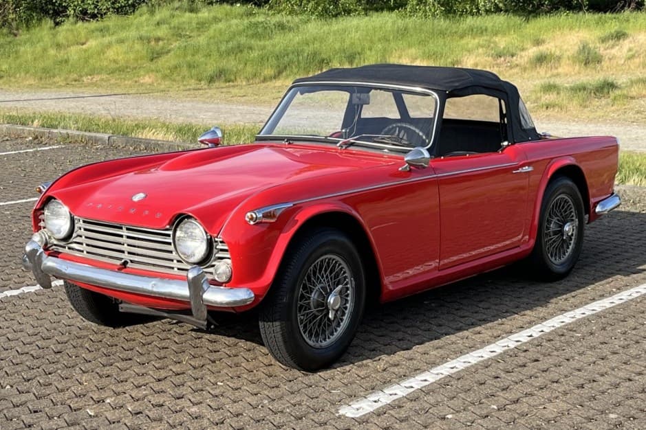 1965 Triumph TR4 sold for $10,255