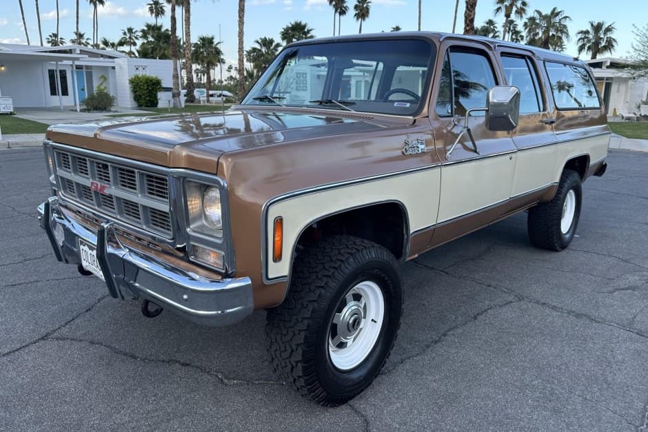 1979 GMC Suburban (1973-1991) sold for $38,000