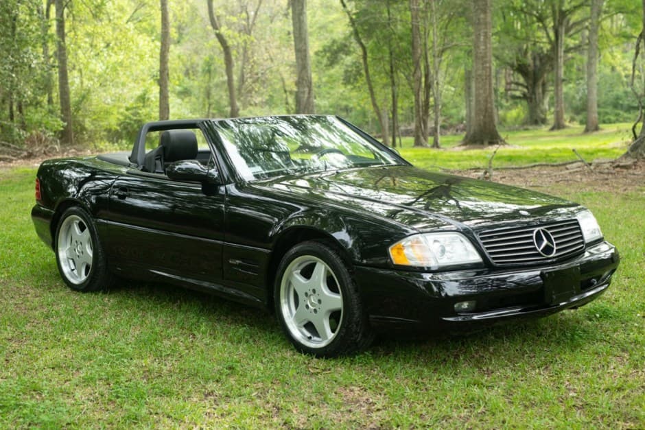 1999 Mercedes-Benz R129 SL sold for $21,000