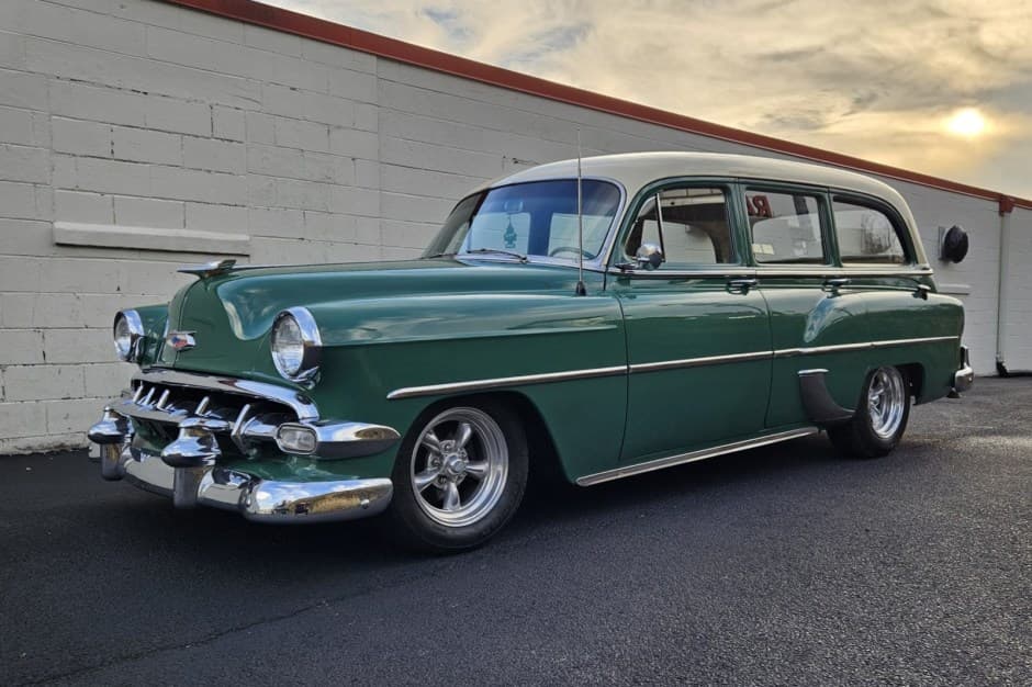 1954 Chevrolet 150, 210, & Bel Air (1953-1954) sold for $30,750