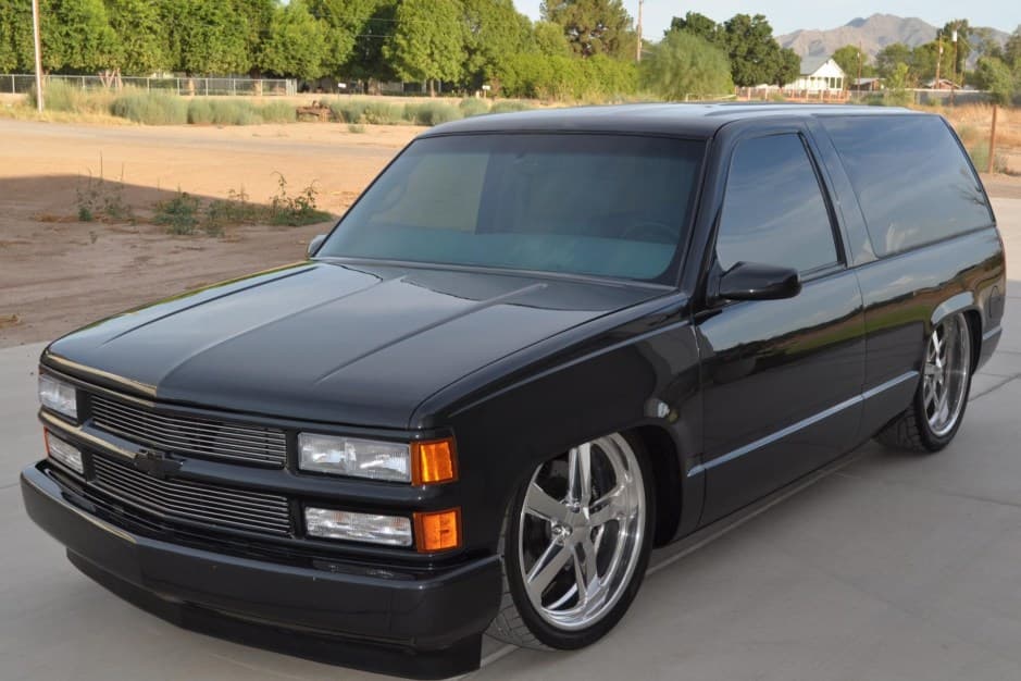1999 Chevrolet Tahoe GMT400 sold for $78,500