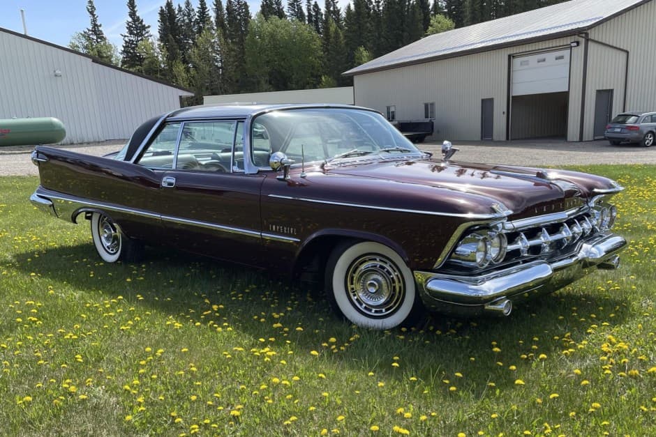 1959 Chrysler Imperial sold for $61,000