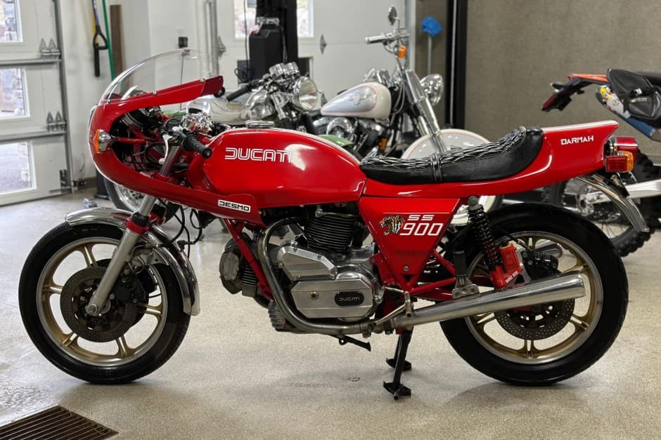 1980 Ducati 750 & 900 Super Sport (1973-1982) sold for $18,000