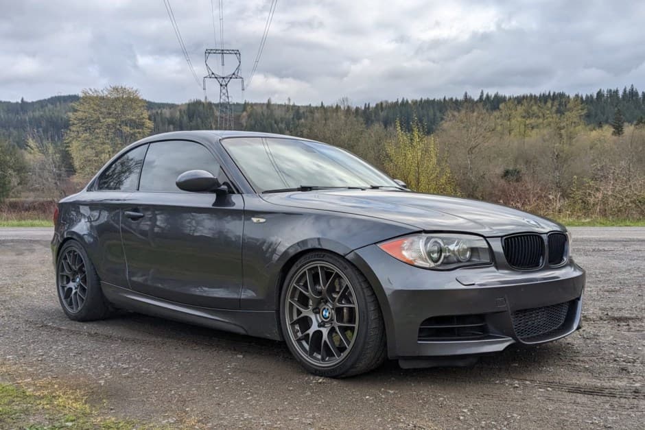 2008 BMW E82/E88 1-Series sold for $14,000