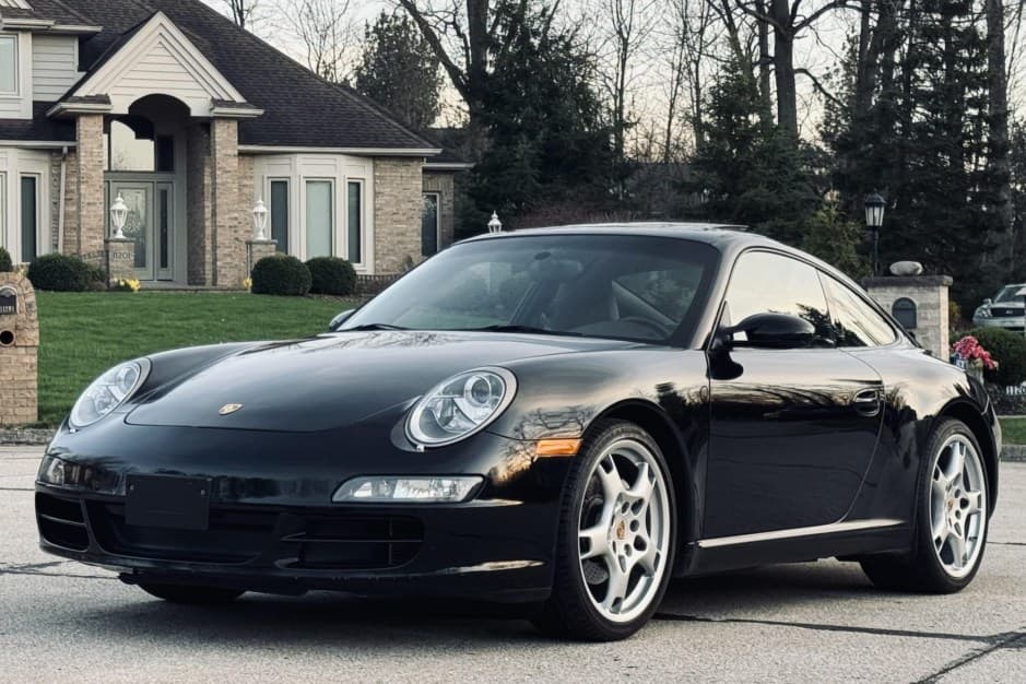 2007 Porsche 997 911 (Non-Turbo/GT2/GT3) sold for $37,800
