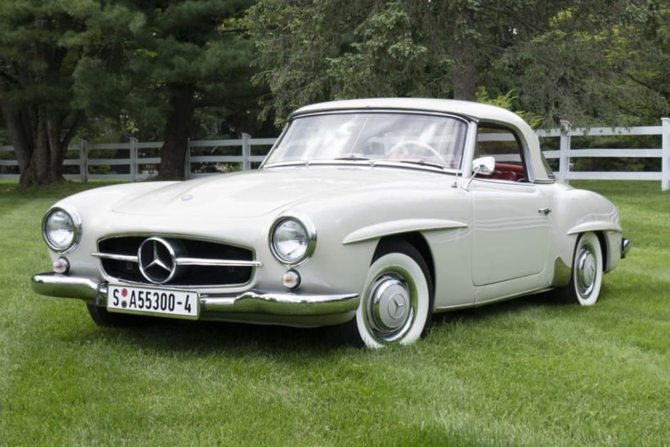 1957 Mercedes-Benz 190SL sold for $93,500