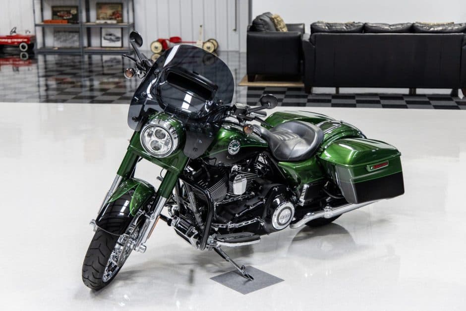 2014 Harley-Davidson Touring sold for $21,500