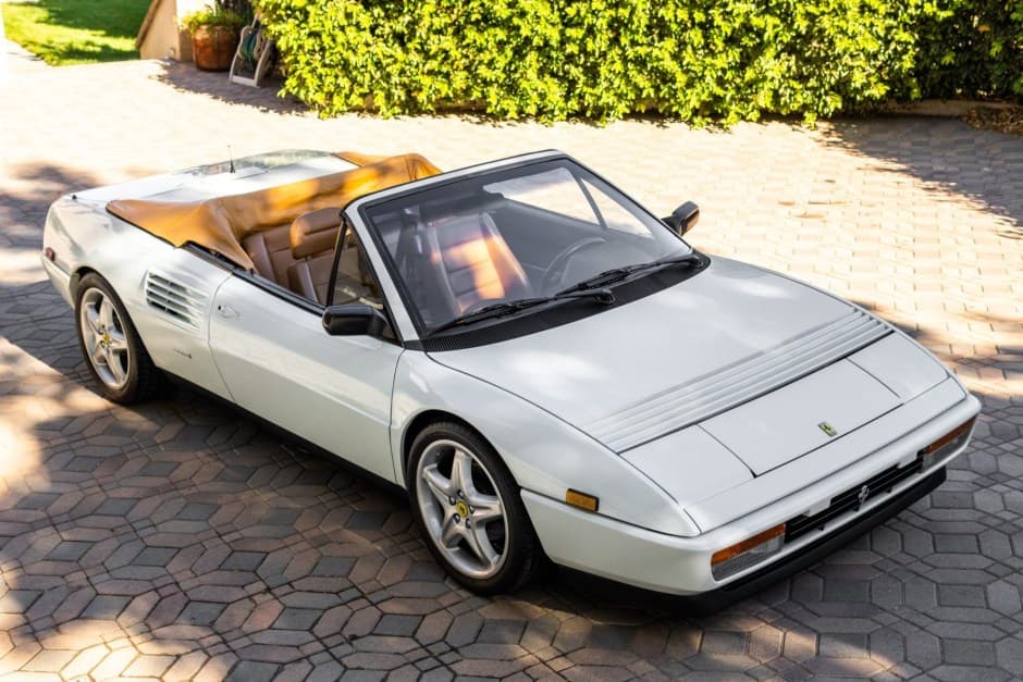 1991 Ferrari Mondial sold for $63,000
