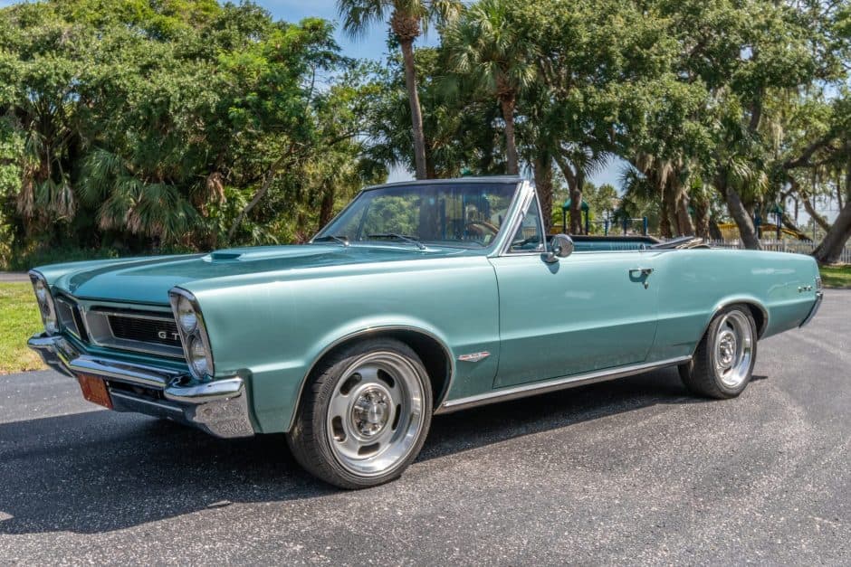 1965 Pontiac Tempest / LeMans sold for $45,000