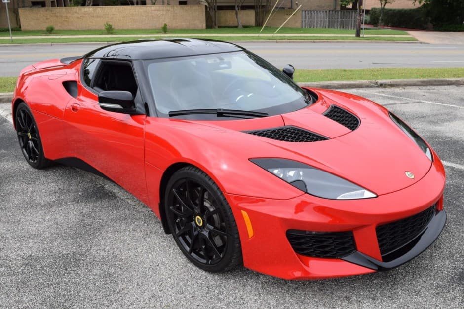 2018 Lotus Evora sold for $77,000