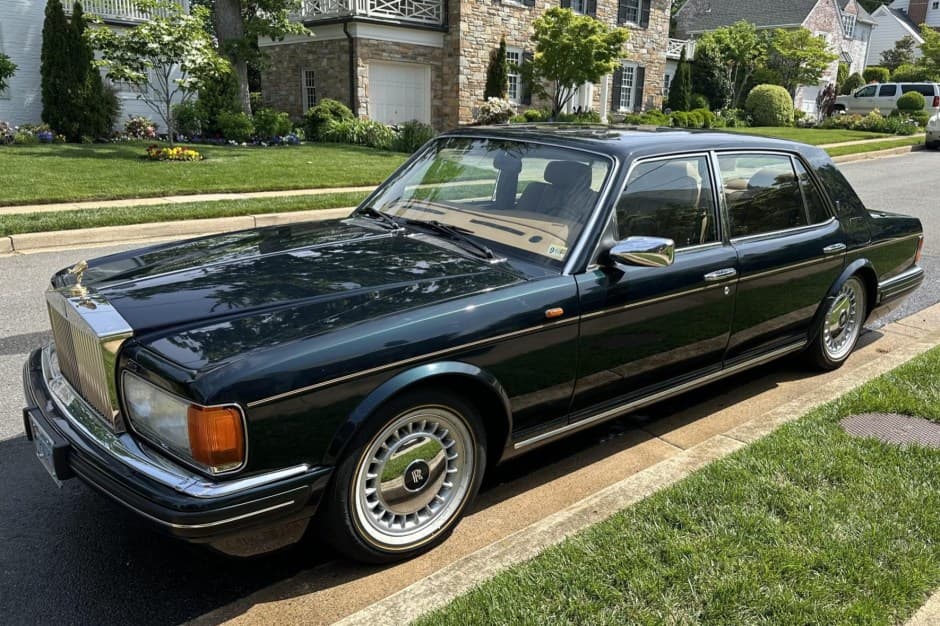 1997 Rolls-Royce SZ Silver Spirit & Silver Spur sold for $18,750