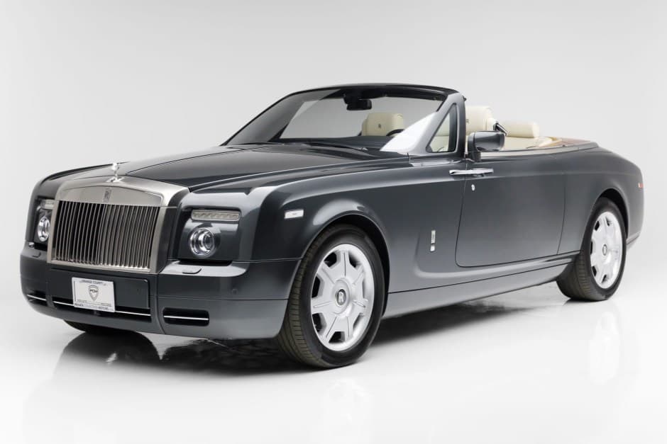 2009 Rolls-Royce Phantom Coupe & Drophead Coupe sold for $136,000