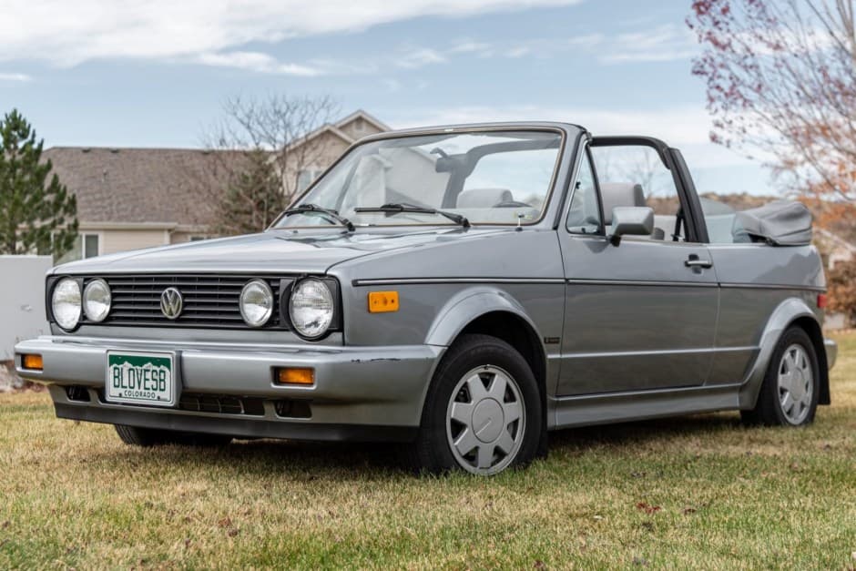1988 Volkswagen Golf/Rabbit Cabriolet sold for $9,000