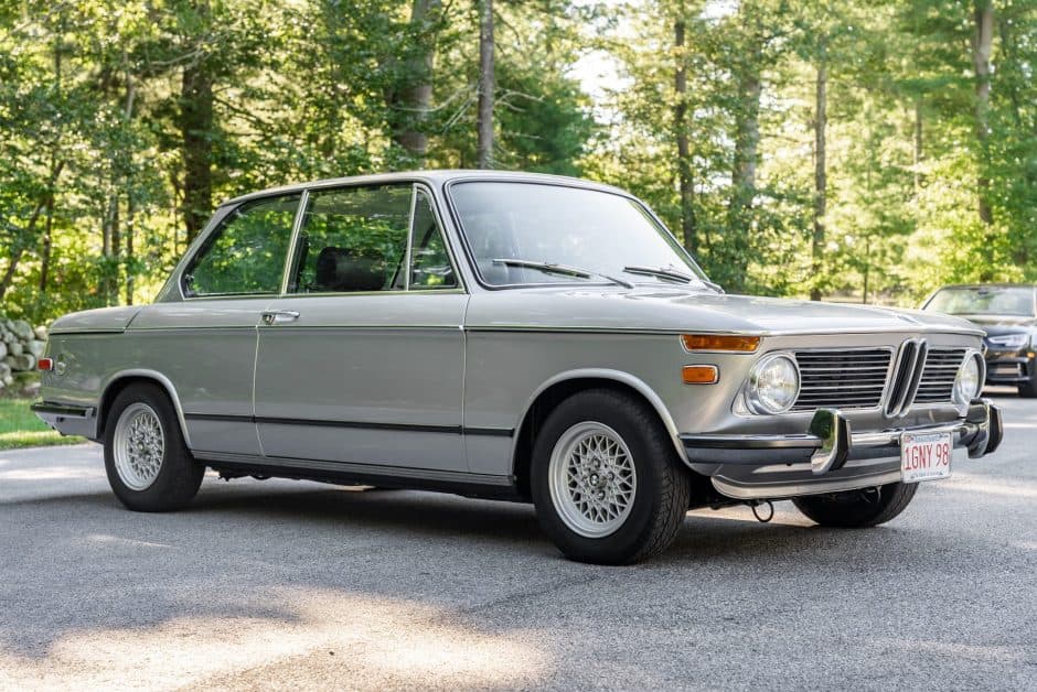 1972 BMW 2002tii sold for $40,000