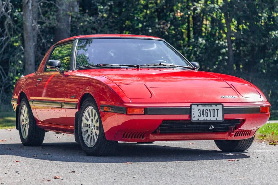 1984 Mazda RX-7 FB sold for $14,500
