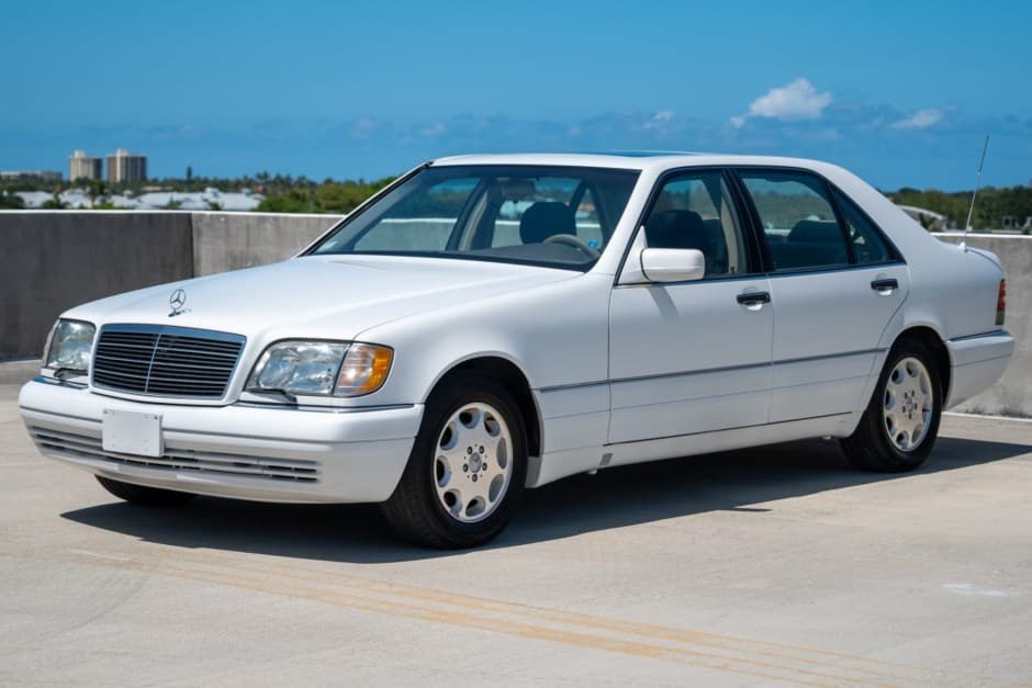 1996 Mercedes-Benz W140 S-Class sold for $13,850