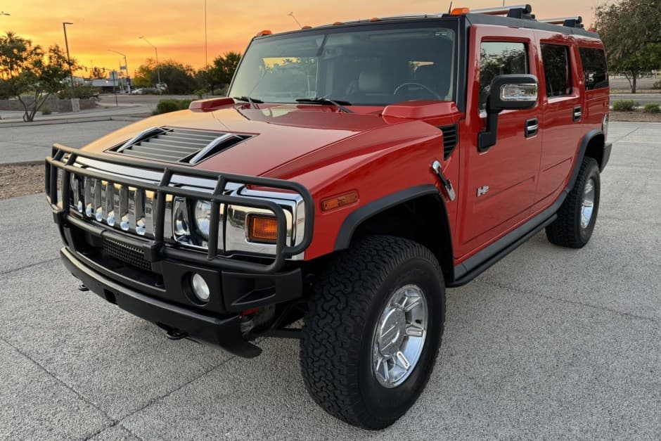 2004 Hummer H2 sold for $28,000
