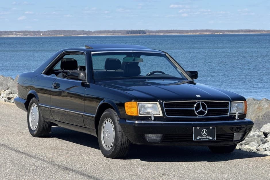 1991 Mercedes-Benz C126 sold for $19,560
