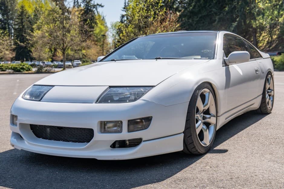 1991 Nissan Z32 300ZX sold for $8,600