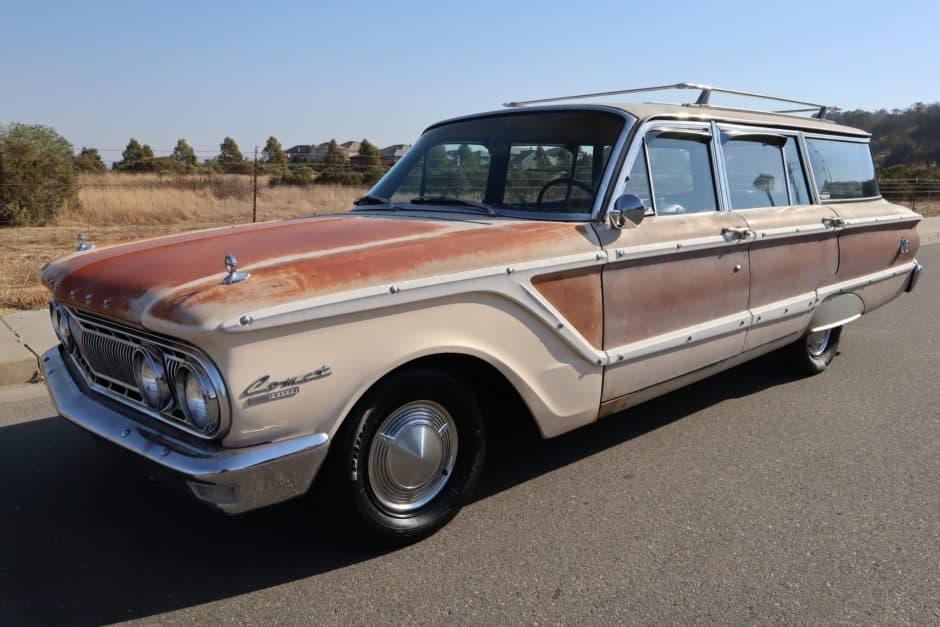 1962 Mercury Comet sold for $8,000