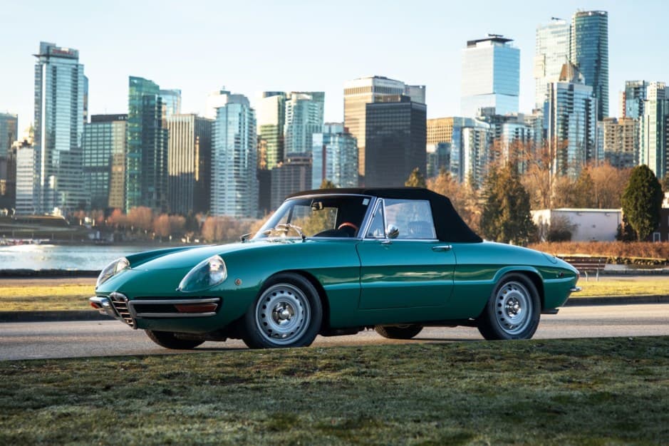1969 Alfa Romeo 105/115 Spider Series 1 sold for $60,500