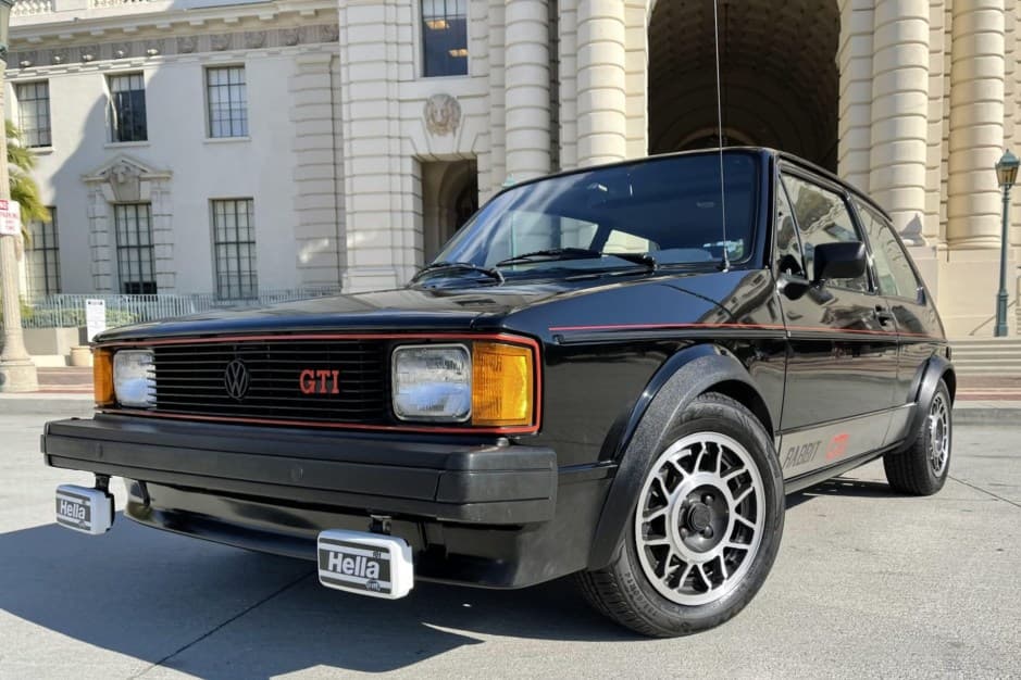 1984 Volkswagen GTI Mk1 sold for $41,000