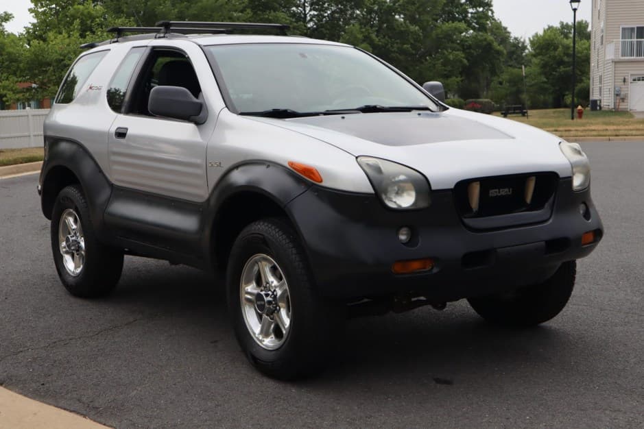 1999 Isuzu VehiCROSS sold for $10,000