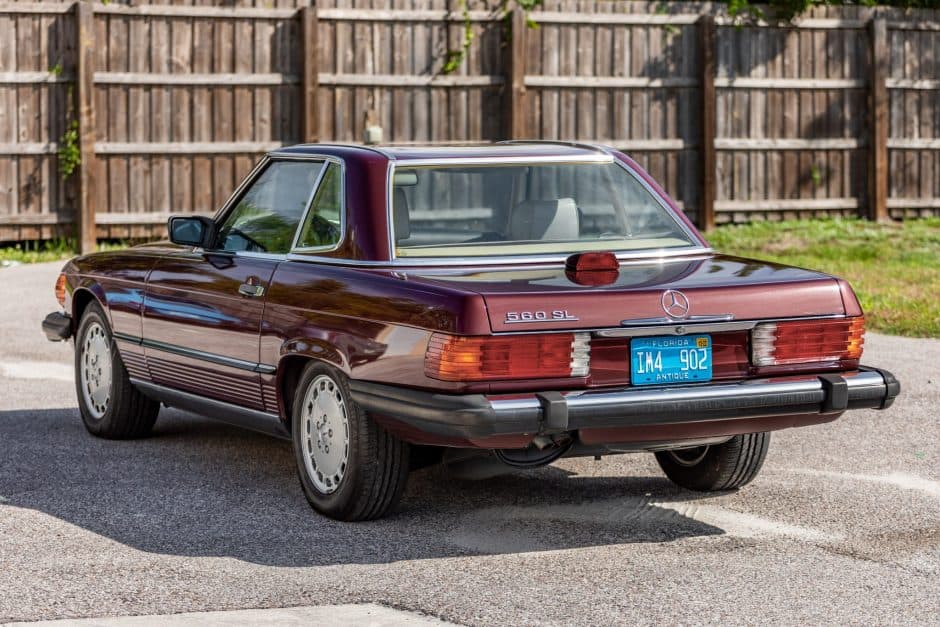 1986 Mercedes-Benz R107 SL sold for $21,000