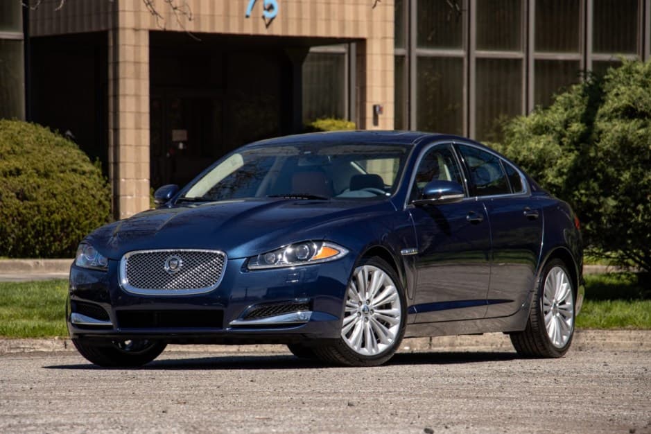 2012 Jaguar XF sold for $15,000