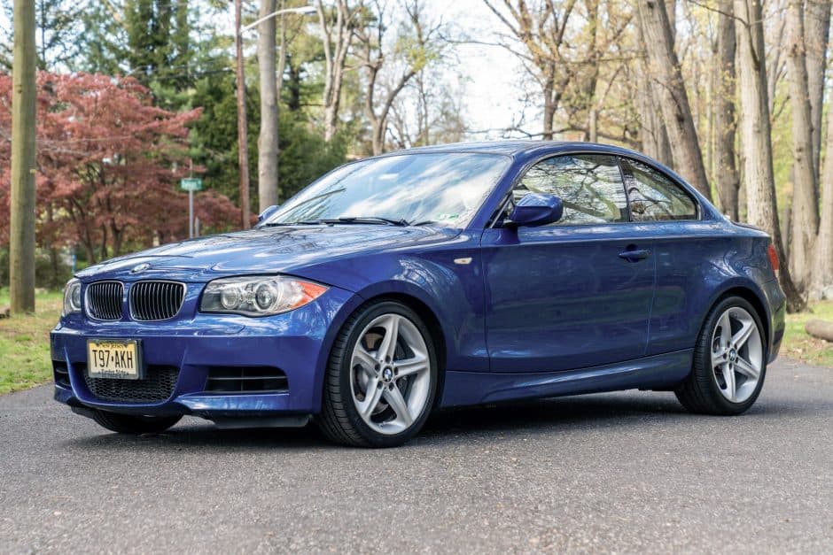 2010 BMW E82/E88 1-Series sold for $17,500