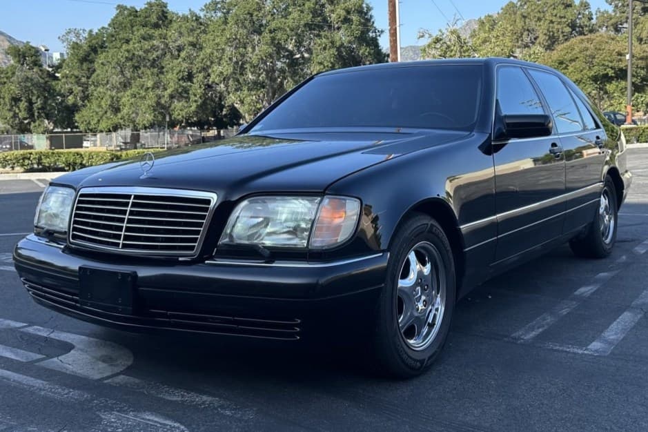 1998 Mercedes-Benz W140 S-Class sold for $17,000