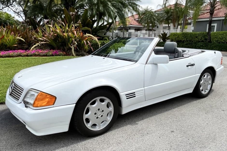 1991 Mercedes-Benz R129 SL sold for $11,050
