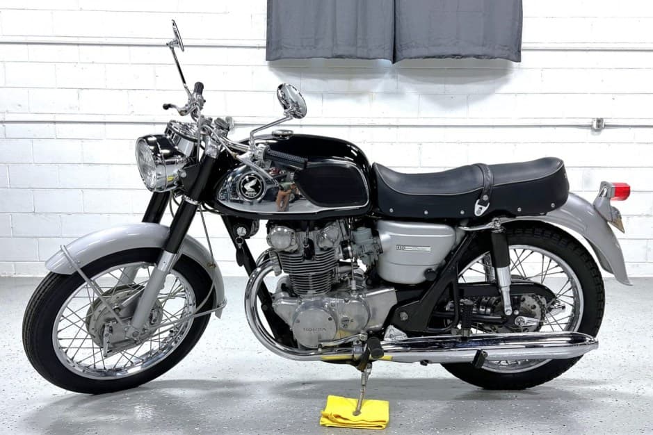 1966 Honda CB450, CL450, & CB500 Twin sold for $8,500