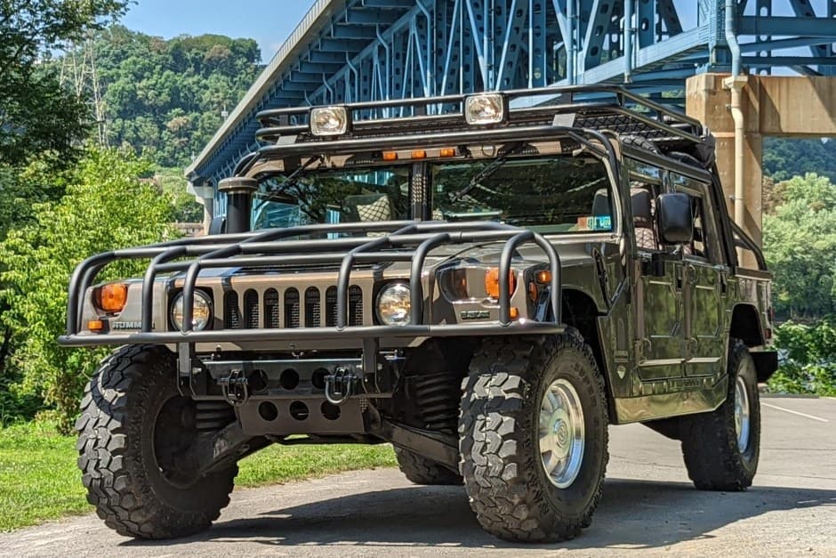 1999 Hummer H1 sold for $70,500