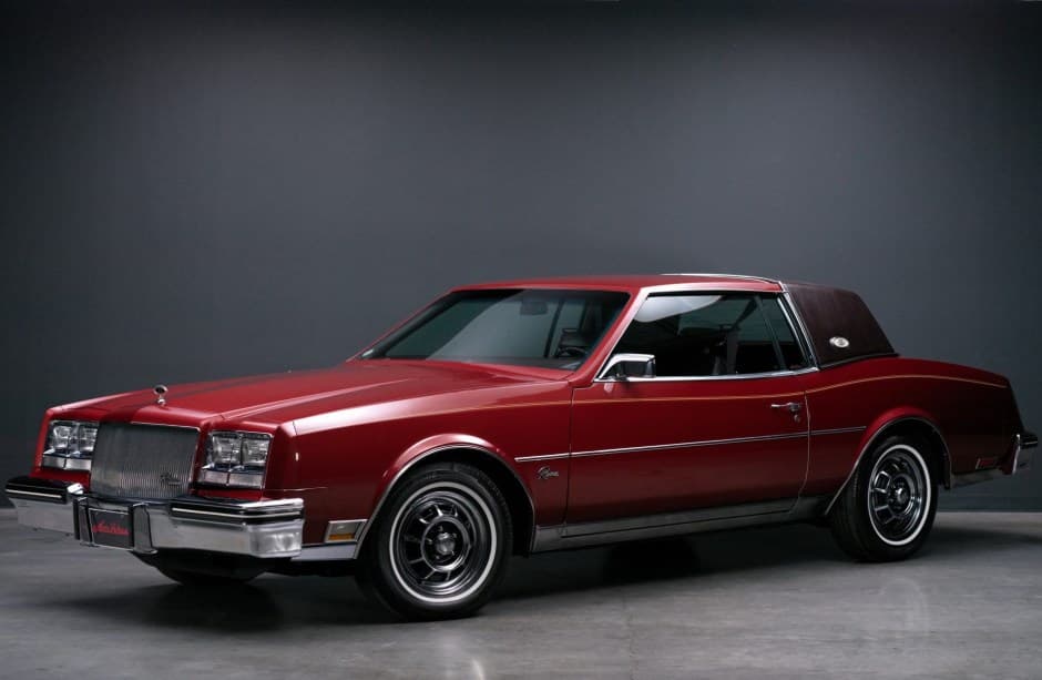 1985 Buick Riviera sold for $16,750