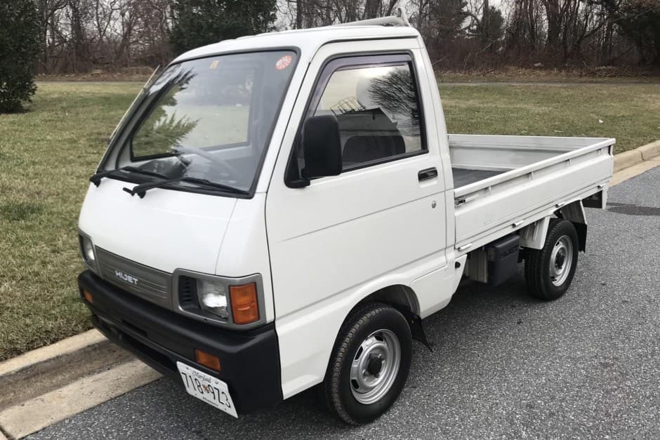 1993 Daihatsu Hijet sold for $7,777