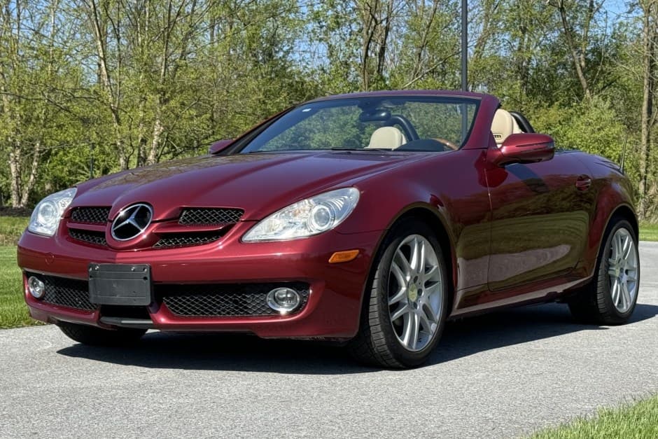 2009 Mercedes-Benz SLK-Class sold for $14,750