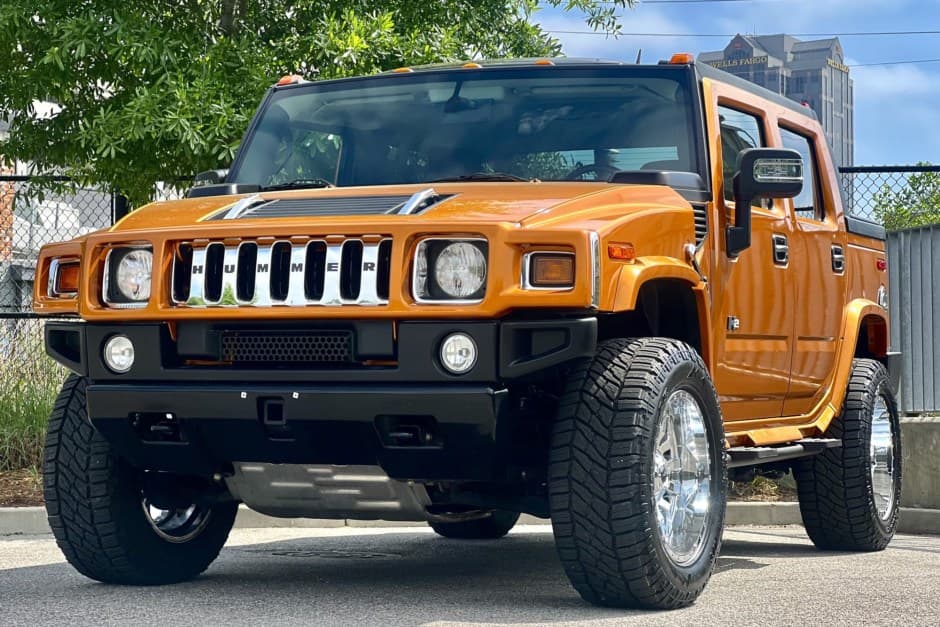 2006 Hummer H2 sold for $33,250