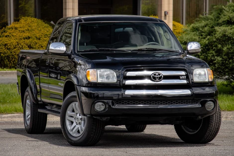 2004 Toyota Tundra (XK30/XK40 2000-2006) sold for $20,000