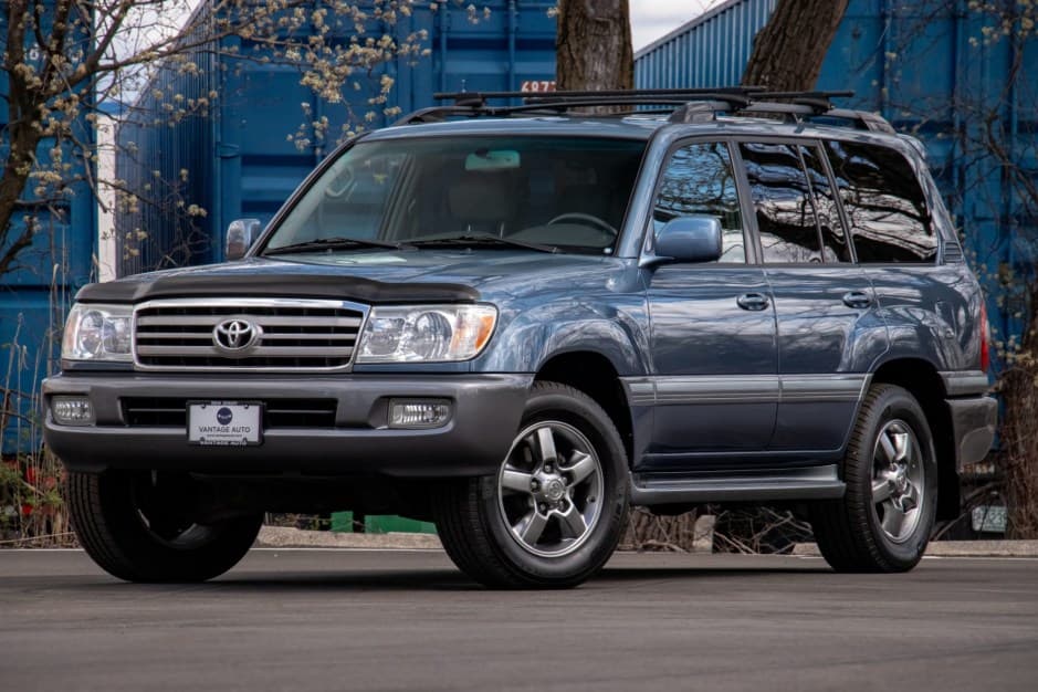 2006 Toyota Land Cruiser 100-Series sold for $37,000