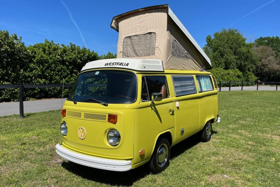1974 Volkswagen Bay-Window Camper sold for $15,250