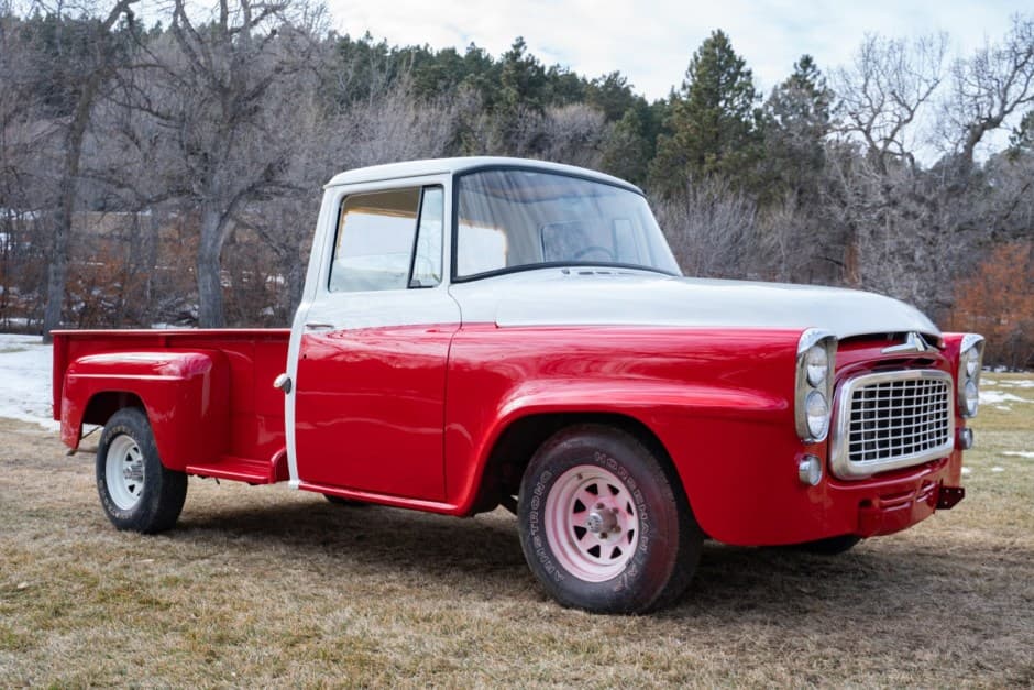 1961 International Harvester Pickup sold for $6,100