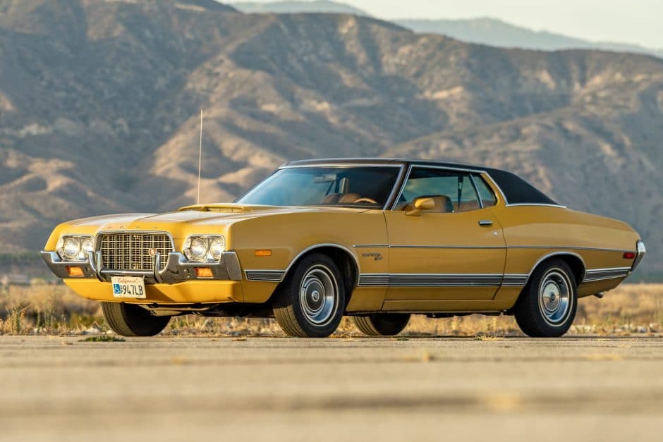 1972 Ford Torino sold for $15,250