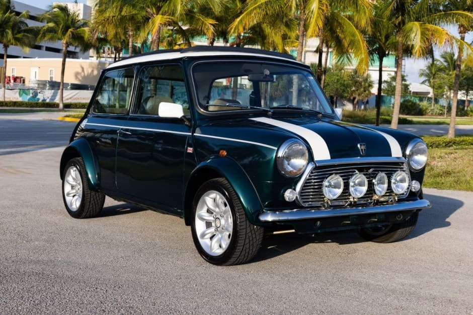 1994 Mini Mk VI & Mk VII sold for $26,688