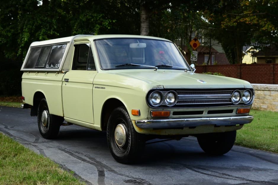 1971 Datsun Pickup sold for $6,400
