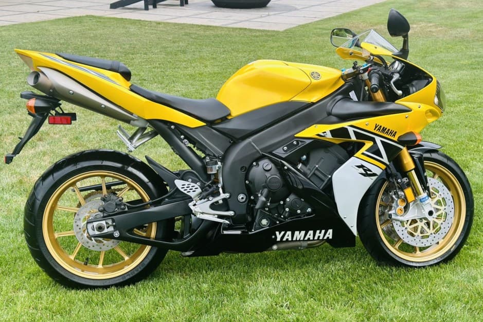 2006 Yamaha  sold for $17,750
