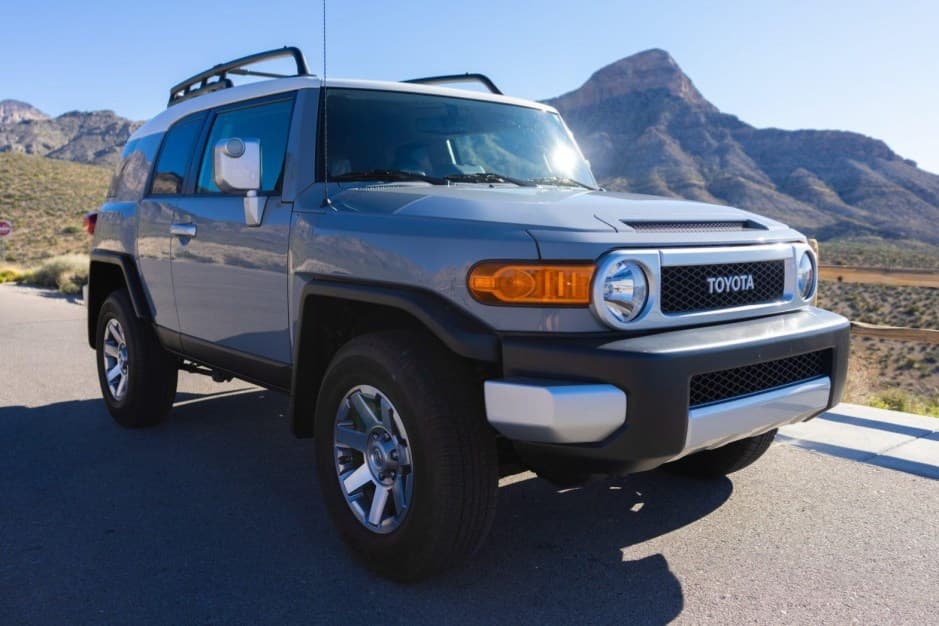 2014 Toyota FJ Cruiser sold for $53,500